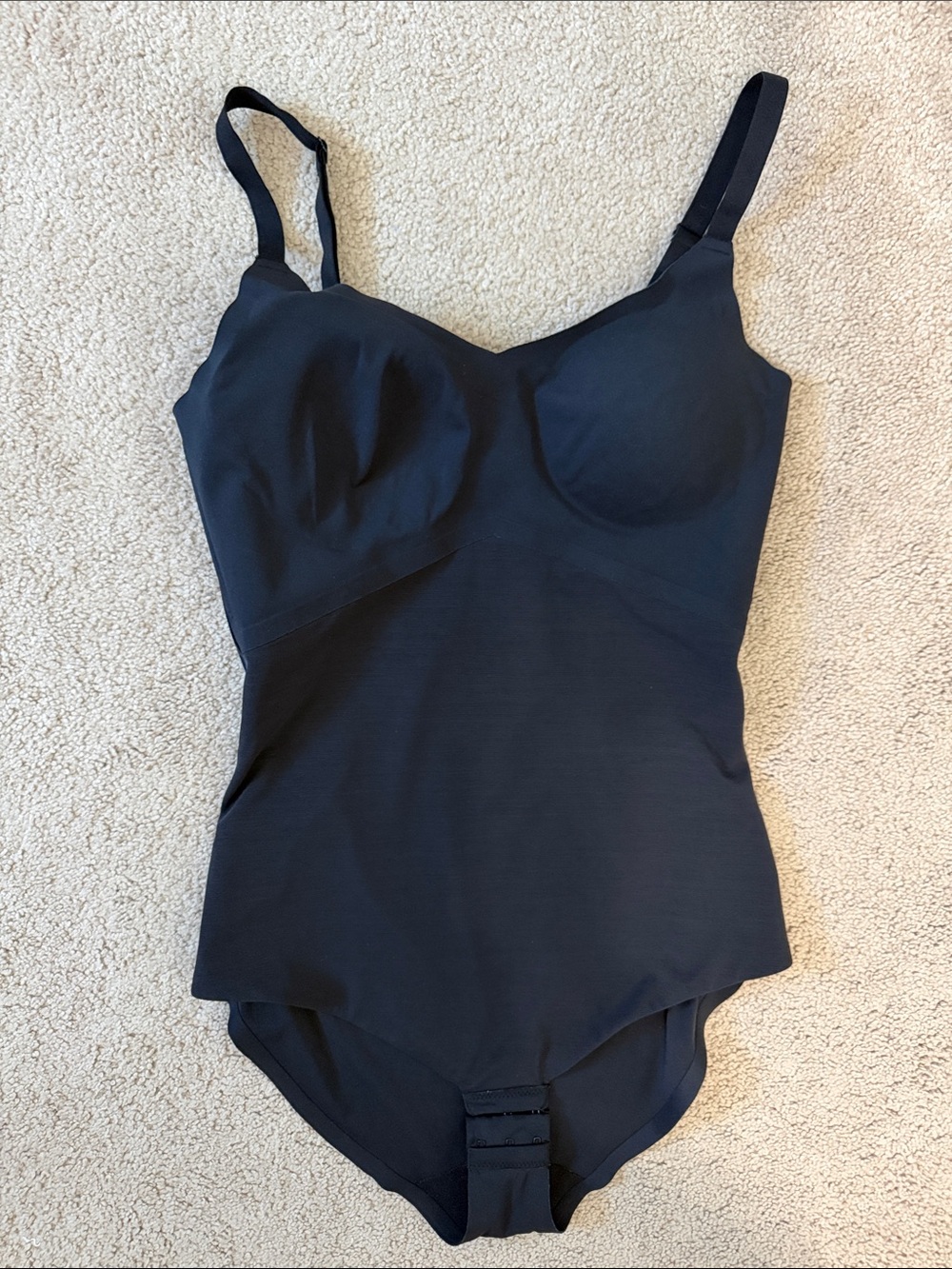 Honeylove Cami Black Sculpting Bodysuit with Adjustable Straps Size Medium - Picture 3 of 7